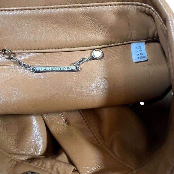 Elie Tahari Faux Leather Short Jacket Shacket Button Down Tan Camel Size XS - Picture 4 of 7